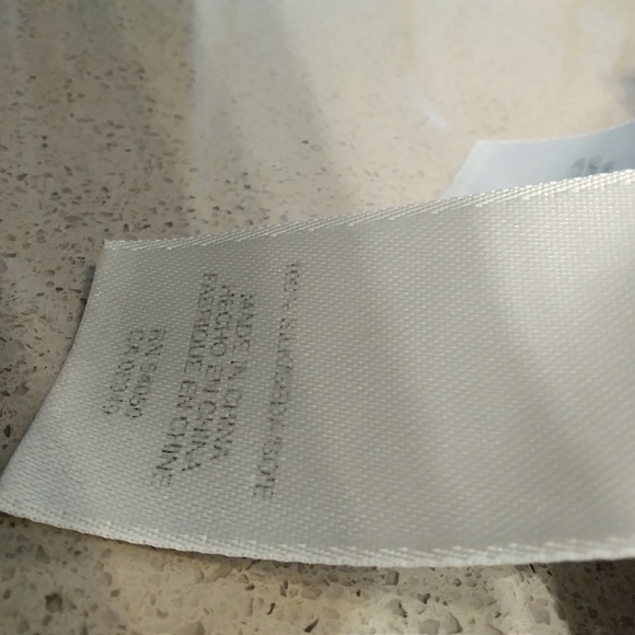 💯% Silk ANNE KLEIN Blouse - Picture 4 of 4